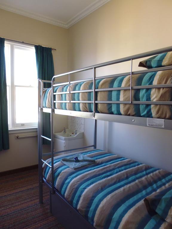 Hostel Happy Backpacker Penguin Exteriér fotografie